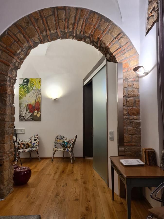 Incantevole Con Jacuzzi Apartment Rom